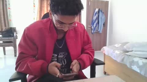 Snapshot of maskboyz2003 chatting on 15, 1, 2025 maskboyz2003 online show from 15, 1, 2025