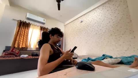 Snapshot of maskboyz2003 chatting on 8, 10, 2025 maskboyz2003 online show from 8, 10, 2025