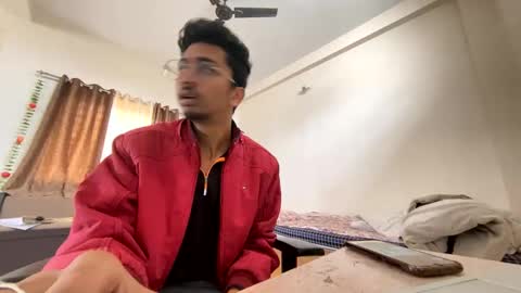 Mask Boy online show from 25, 12, 2024