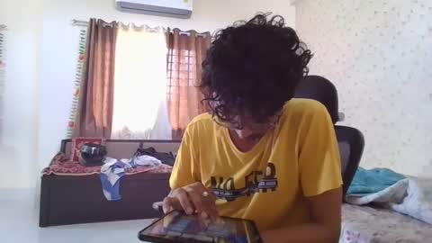 Mask Boy online show from 2, 10, 2025