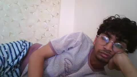 Mask Boy online show from 20, 10, 2025