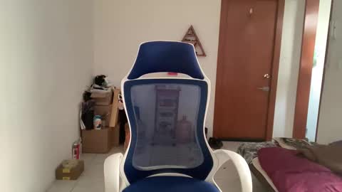 Snapshot of masked_latin_noir chatting on 17, 12, 2025 Masked Latin Noir online show from 17, 12, 2025