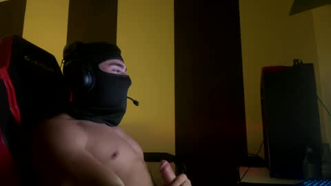 maskedheat_ online show from 25, 7, 2026