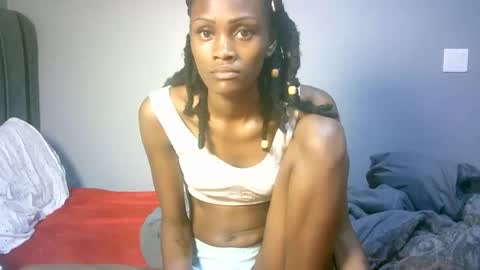 Snapshot of maskgang001 chatting on 25, 9, 2025 maskgang001 online show from 25, 9, 2025