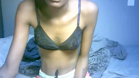 Snapshot of maskgang001 chatting on 30, 10, 2025 maskgang001 online show from 30, 10, 2025