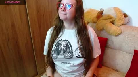 Monica online show from 30, 4, 2026