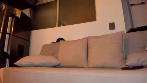 Mason Andre online show from 6, 3, 2025