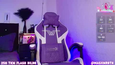 Mason Rothwell   online show from 28, 9, 2025