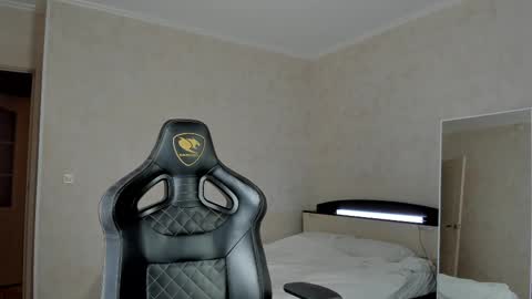 Snapshot of mason_warhol chatting on 10, 2, 2025 Mason online show from 10, 2, 2025