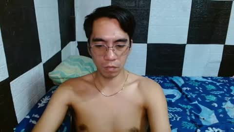 Snapshot of massive_boner02 chatting on 15, 1, 2025 massive_boner02 online show from 15, 1, 2025