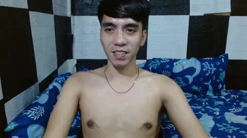 Snapshot of massive_boner02 chatting on 14, 11, 2025 massive_boner02 online show from 14, 11, 2025