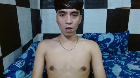 Snapshot of massive_boner02 chatting on 18, 1, 2026 massive_boner02 online show from 18, 1, 2026