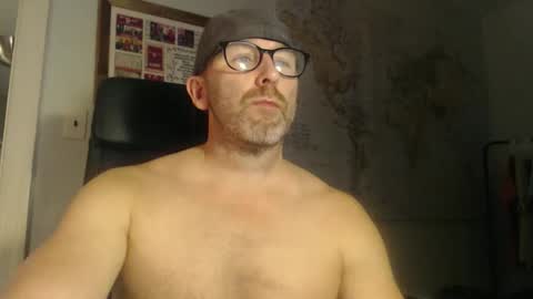 Snapshot of master8daddy69 chatting on 10, 11, 2025 master8daddy69 online show from 10, 11, 2025