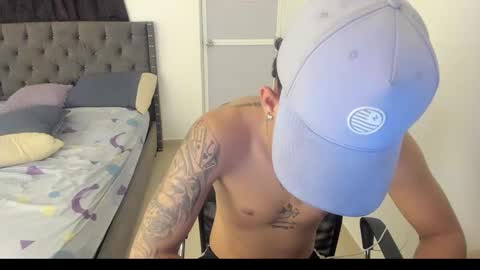 Snapshot of master_boy28 chatting on 14, 10, 2025 master_boy28 online show from 14, 10, 2025