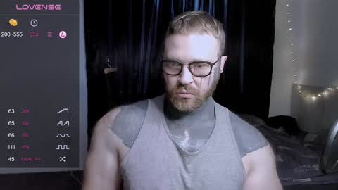Snapshot of master_oil chatting on 7, 2, 2025 Huge Alex online show from 7, 2, 2025