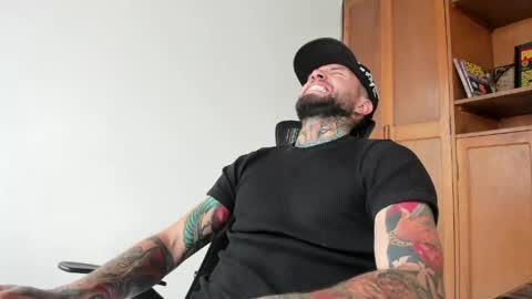 Snapshot of master_steven_01 chatting on 23, 4, 2026 steven online show from 23, 4, 2026