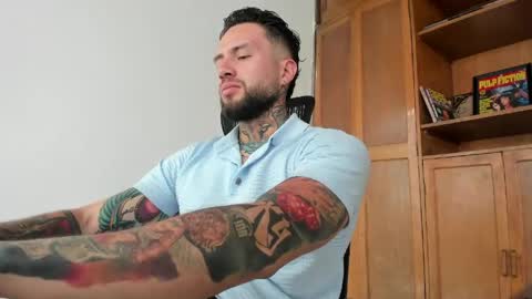 Snapshot of master_steven_01 chatting on 27, 4, 2026 steven online show from 27, 4, 2026