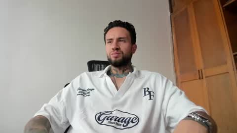 Snapshot of master_steven_01 chatting on 9, 6, 2026 steven online show from 9, 6, 2026