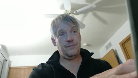 Snapshot of master_thorn chatting on 17, 10, 2025 Master Thorn online show from 17, 10, 2025