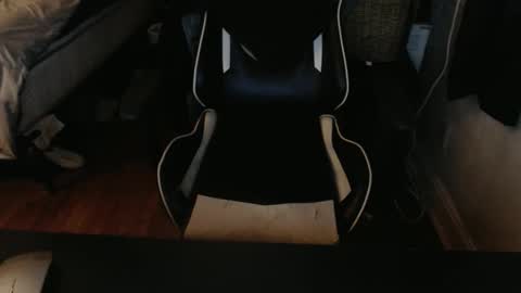 Snapshot of masterbatemike1 chatting on 1, 11, 2025 MasterbateMike online show from 1, 11, 2025