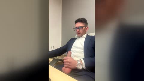 Master Boss online show from 8, 4, 2026