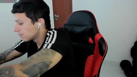 Snapshot of masterdave7 chatting on 11, 9, 2025 Dave online show from 11, 9, 2025