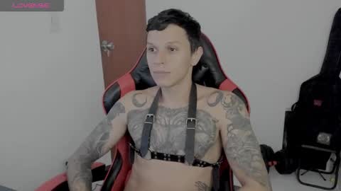 Snapshot of masterdave7 chatting on 20, 11, 2025 Dave online show from 20, 11, 2025