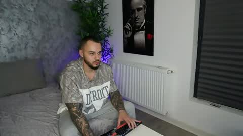 Snapshot of masterkingmuscle chatting on 2, 2, 2026 masterkingmuscle online show from 2, 2, 2026