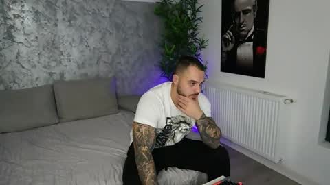 Snapshot of masterkingmuscle chatting on 5, 2, 2026 masterkingmuscle online show from 5, 2, 2026