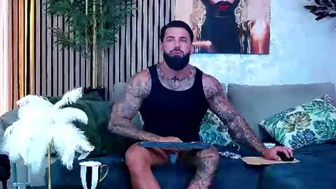 Snapshot of masterkingofmuscle chatting on 21, 7, 2026 masterkingofmuscle online show from 21, 7, 2026