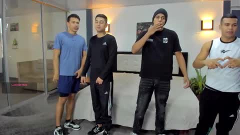 Team Cris Darwin- Fernando- Stiven- David online show from 10, 11, 2025