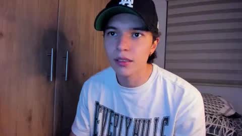 mastrangelo_x online show from 14, 10, 2025