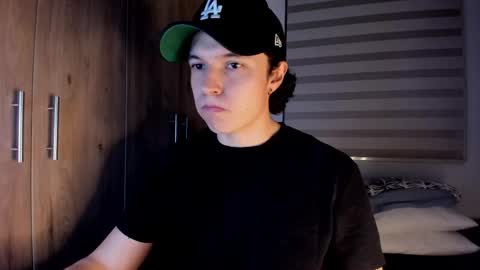 mastrangelo_x online show from 17, 4, 2026