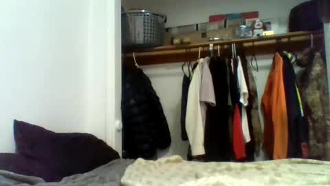 Snapshot of masturbabater111 chatting on 19, 12, 2025 masturbabater111 online show from 19, 12, 2025