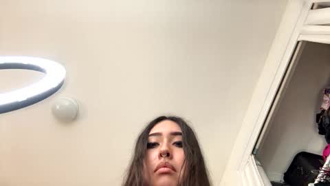 masturbatingmariamiller online show from 18, 1, 2025