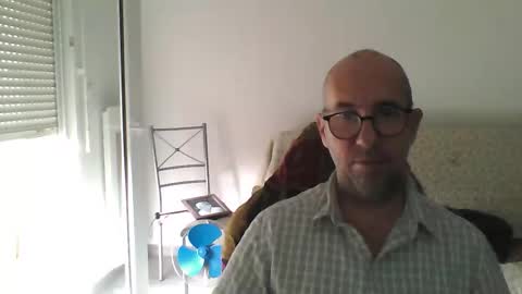 mat11efou online show from 10, 9, 2025