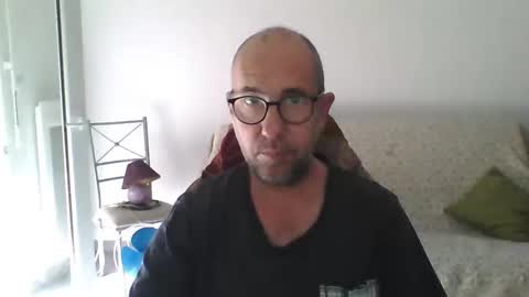 mat11efou online show from 14, 9, 2025