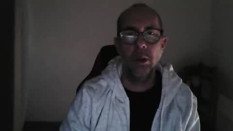 mat11efou online show from 27, 2, 2026