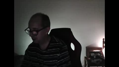 Snapshot of mat11efou chatting on 8, 5, 2026 mat11efou online show from 8, 5, 2026
