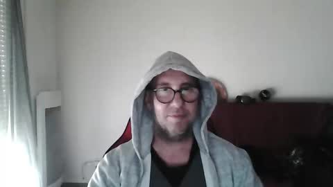 Snapshot of mat11efou chatting on 17, 5, 2026 mat11efou online show from 17, 5, 2026