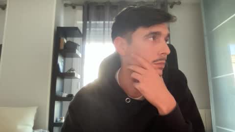 Snapshot of matahavi chatting on 17, 12, 2025 Aaron online show from 17, 12, 2025