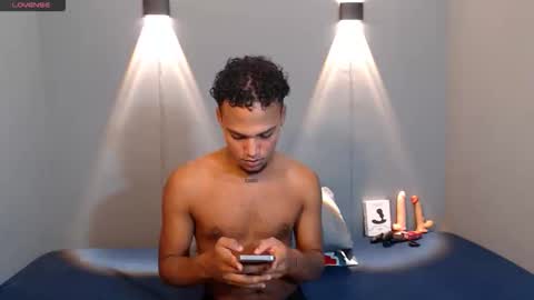 Mateo and Noah online show from 25, 3, 2026