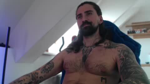 mateohalifa online show from 5, 3, 2025