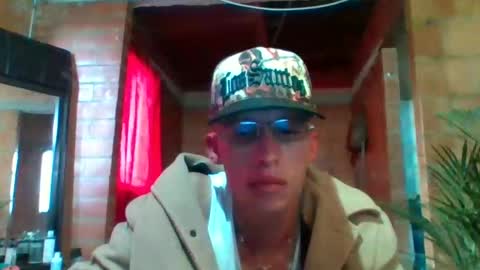 alamora online show from 9, 11, 2025