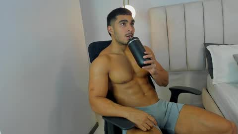Mateo Zar online show from 22, 4, 2026