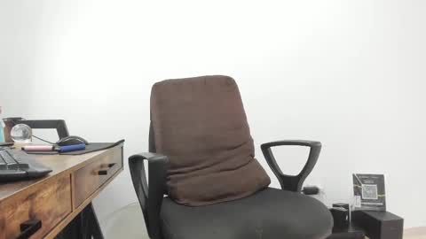 Snapshot of matheusbeard2 chatting on 10, 2, 2025 Matheus online show from 10, 2, 2025