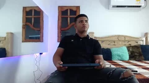 mathews__ online show from 30, 11, 2025