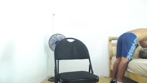 mathews__ online show from 15, 12, 2025