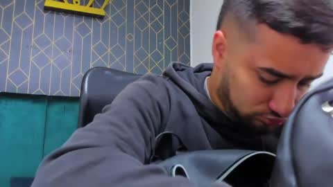 Mathews online show from 14, 4, 2026