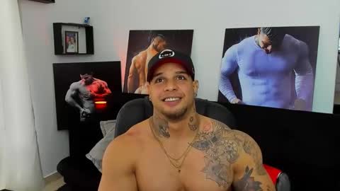 Snapshot of mathews_roses chatting on 1, 12, 2025 Marck Mathews online show from 1, 12, 2025